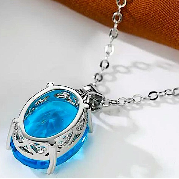 Sterling Silver Blue Topaz Pendant Charm Necklace - Picture 3 of 6